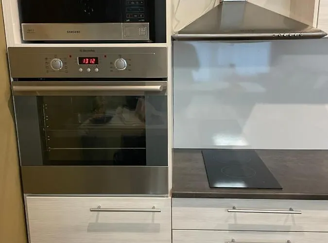 Center Tartu Mnt - Free Parking تالين